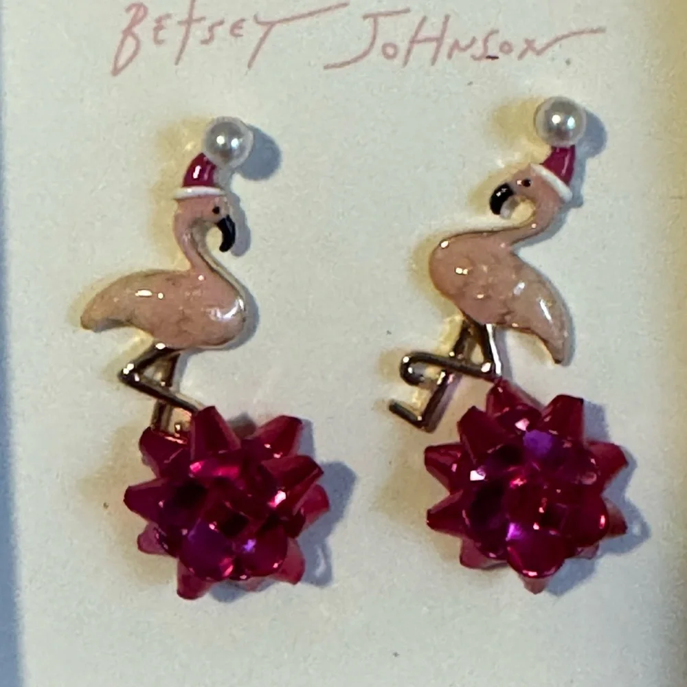 Betsey Johnson Christmas flamingo and bow earrings